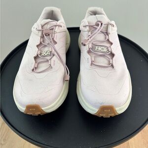 Hoka Women's Transport Shoes in Light Pink